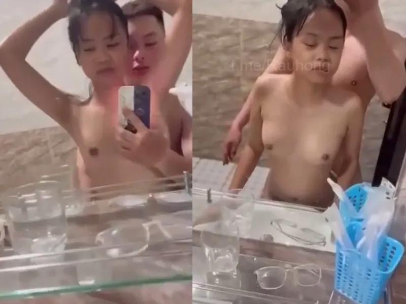 Mảnh khảnh em cùng any quan hệ trước gương quay kỉ niệm